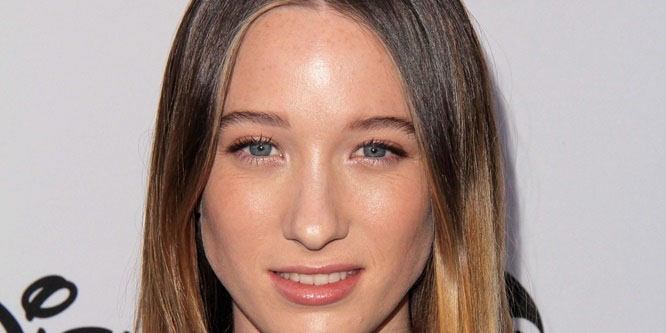 Sophie Lowe