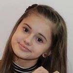 Ellie Louise